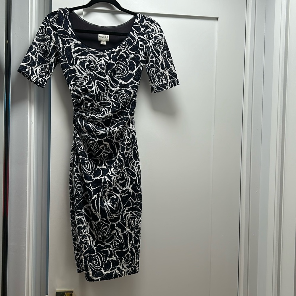 Excellent condition, Reiss Cindy bodycon dress, size US 2